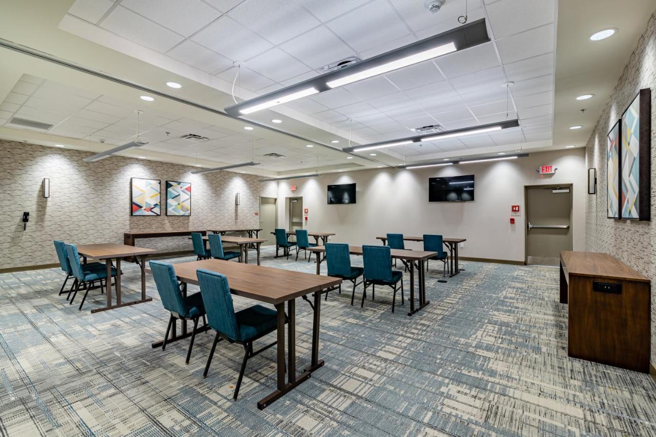 Four Points By Sheraton Brunswick Exteriör bild