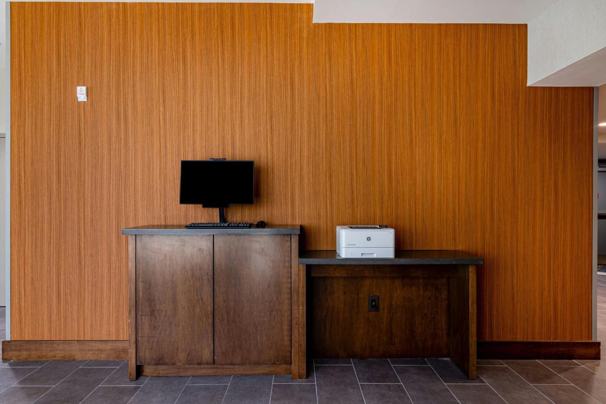 Four Points By Sheraton Brunswick Exteriör bild